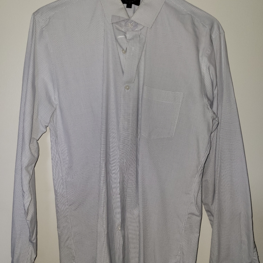 J Crew long sleeved dress shirt white with blue thin stripes size L